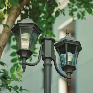 Honydew-Attractive-Lighting-300x300-1